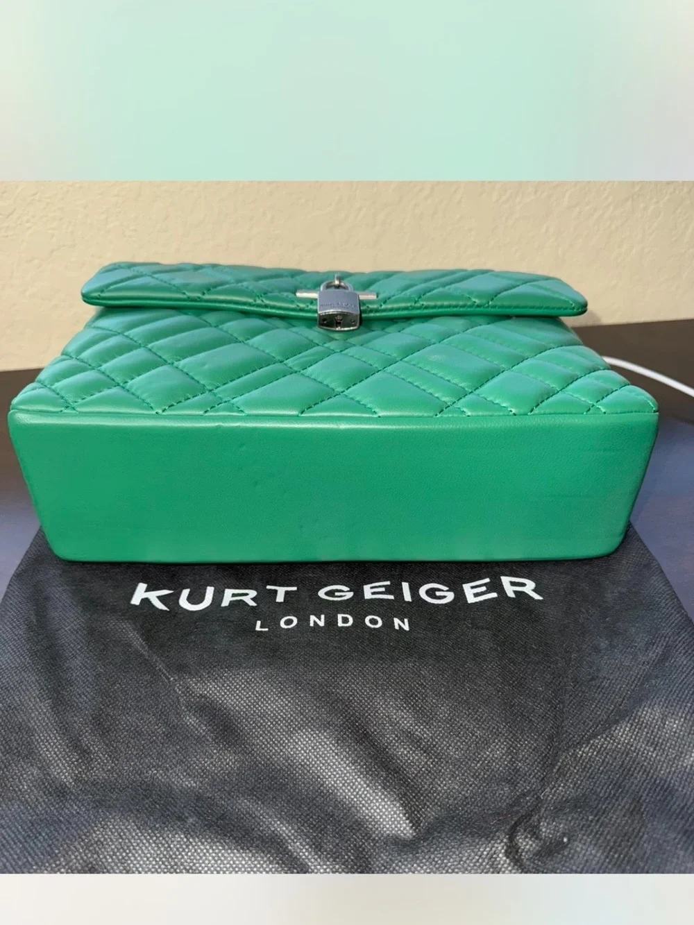 Kurt Geiger Brixton Green Quilted Leather Shoulder Bag Gun Medal Hardware